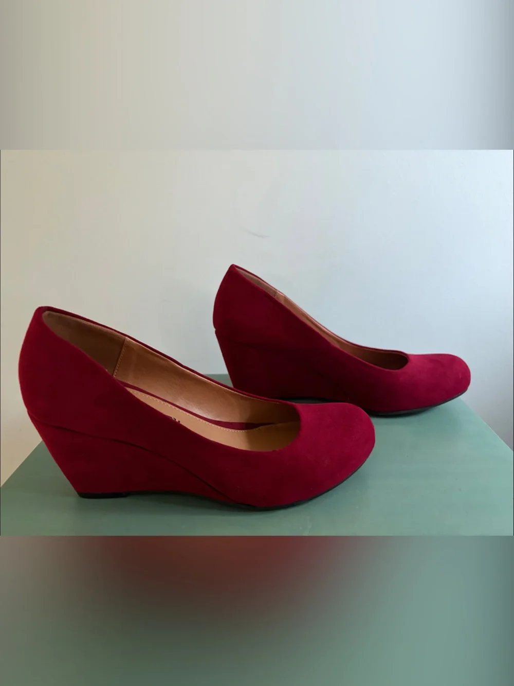 CL by Laundry Deep Red  Suede Wedge Pumps 7 / 7.5